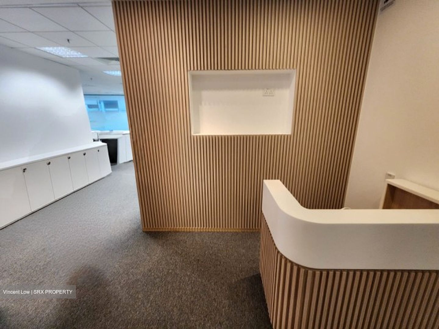 PLUS (D1), Office #517779461